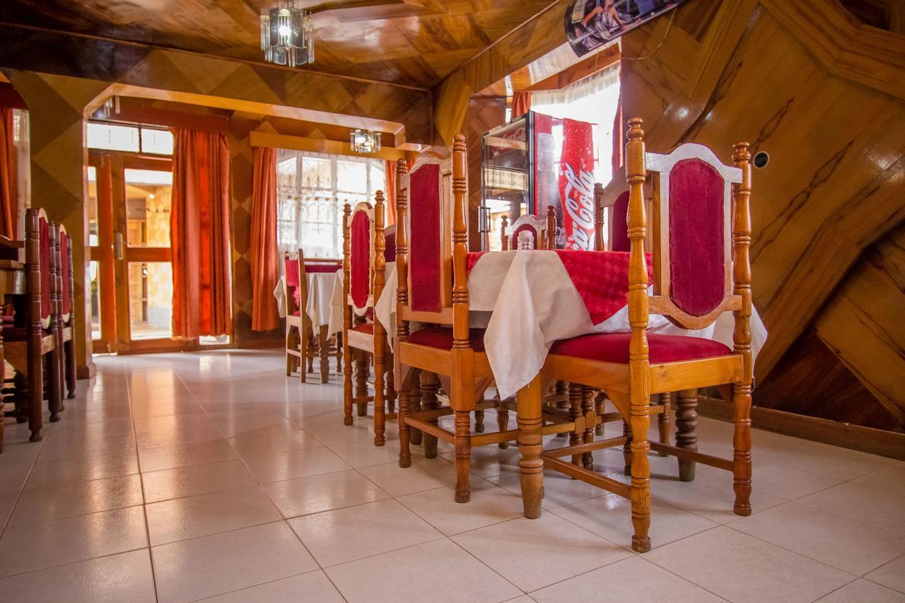 Hotel Genevieve Nakuru Exteriör bild