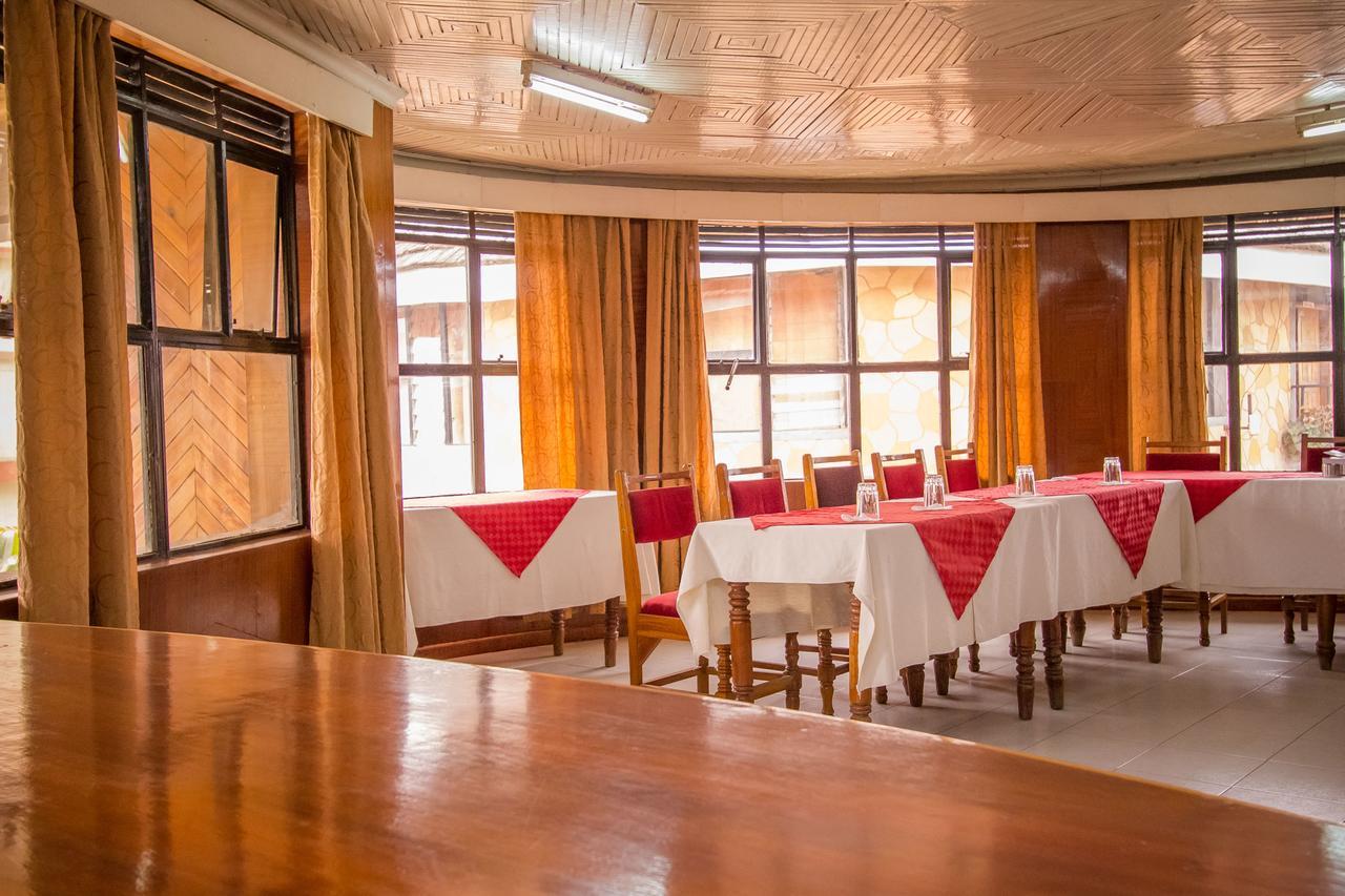 Hotel Genevieve Nakuru Exteriör bild